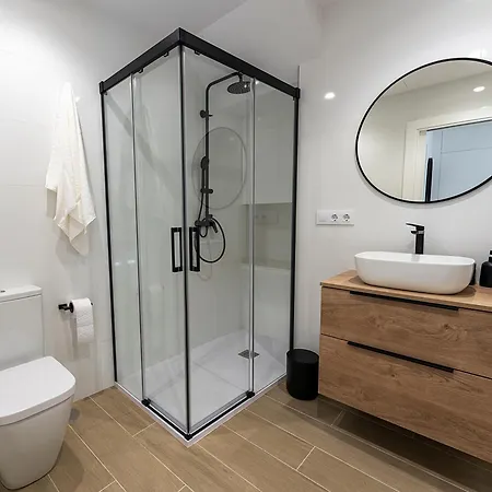 Galihost - Carmucha Y Benito * וילאנואבה דה ארוסה